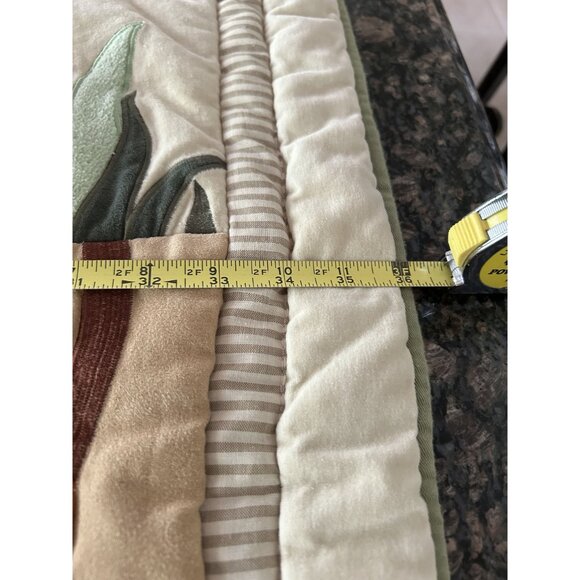 Kidsline Zanzibar Safari-Themed Baby Quilt w/2 Matching window valances - Picture 7 of 16